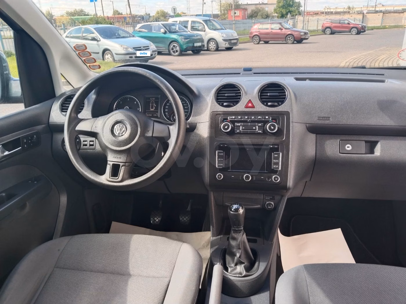 Volkswagen Caddy MAXI фото 10