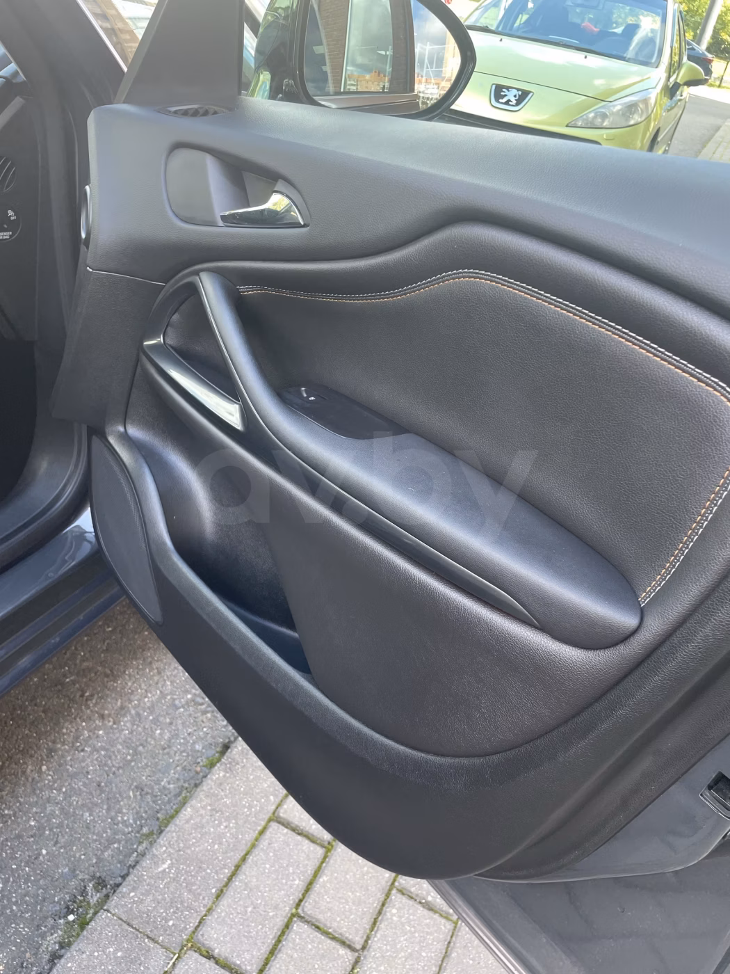Opel Zafira фото 15