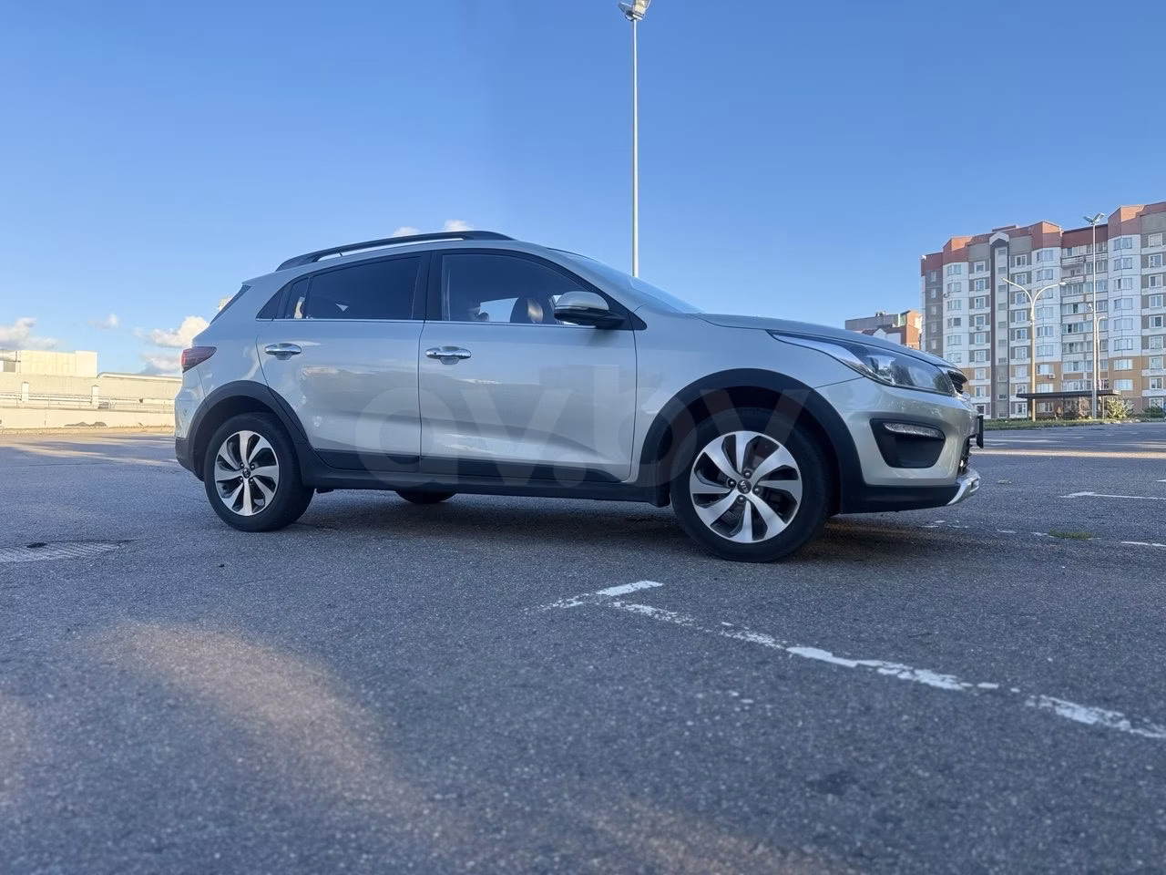 Kia Rio X (X-Line) фото 3