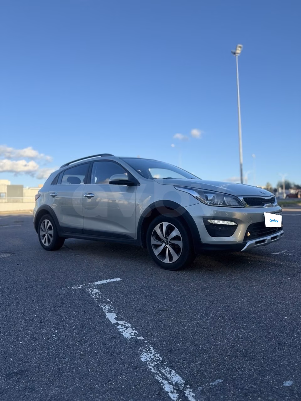 Kia Rio X (X-Line) фото 19
