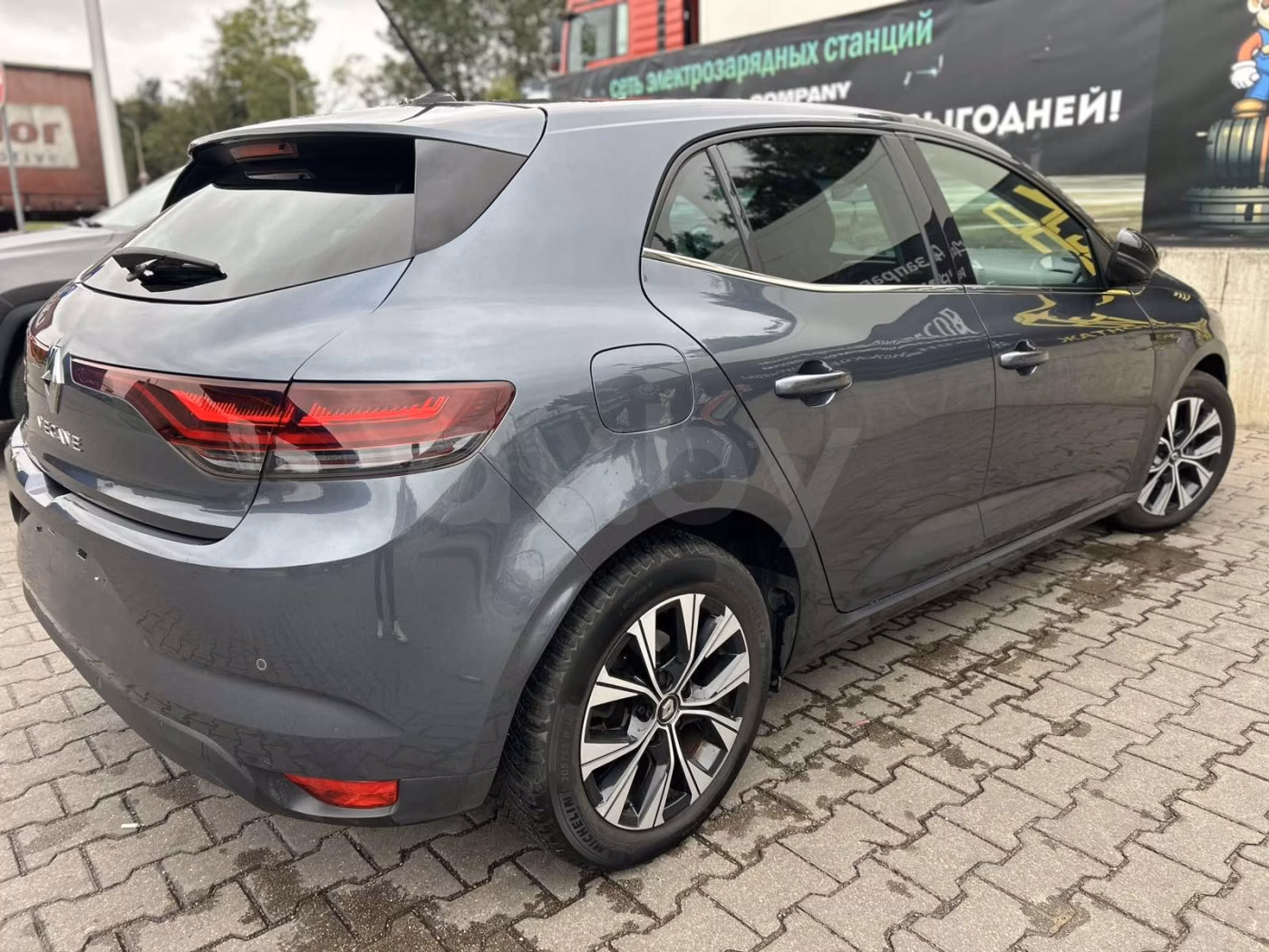 Renault Megane фото 2