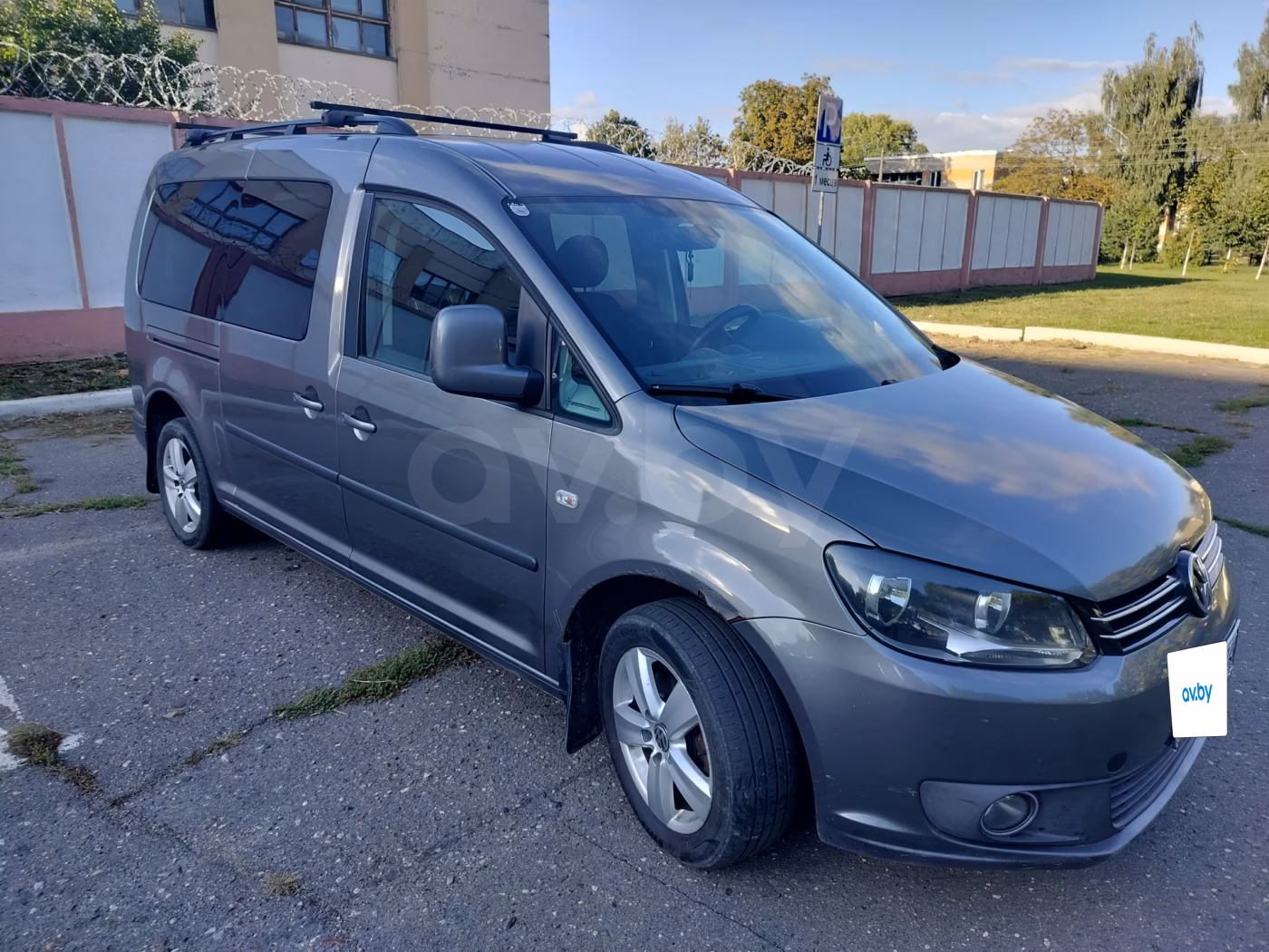 Volkswagen Caddy MAXI фото 2