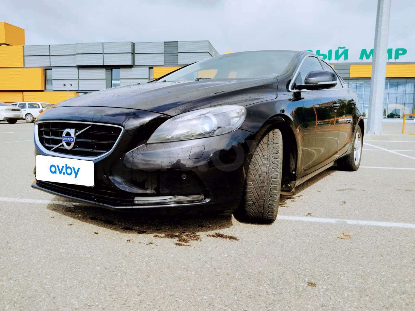 Volvo V40