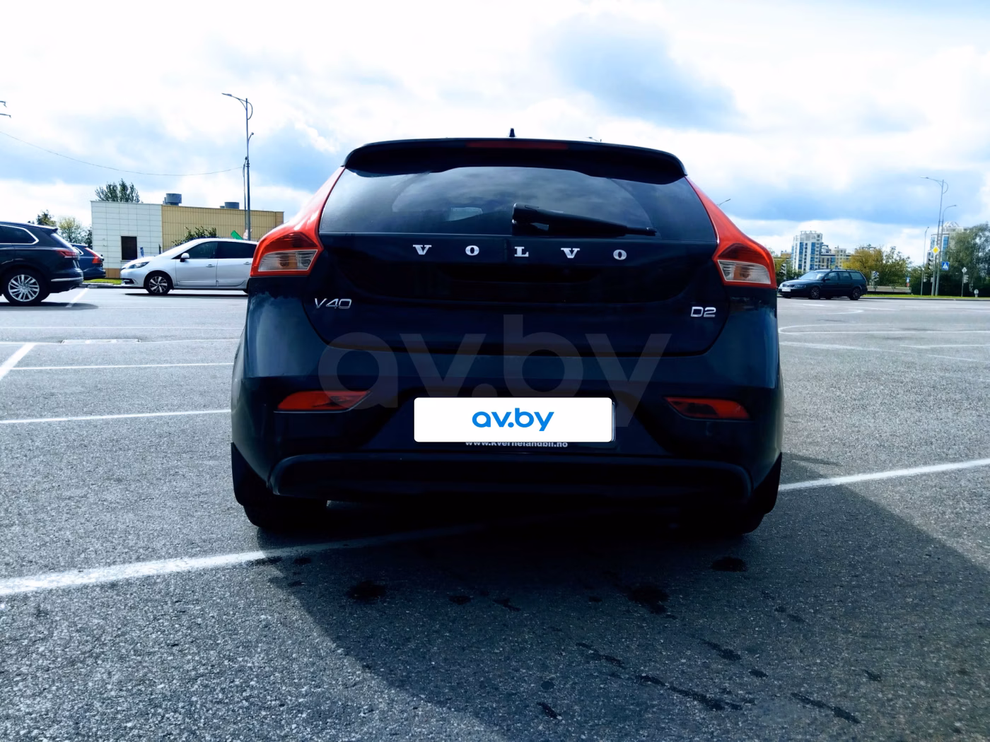 Volvo V40 фото 4