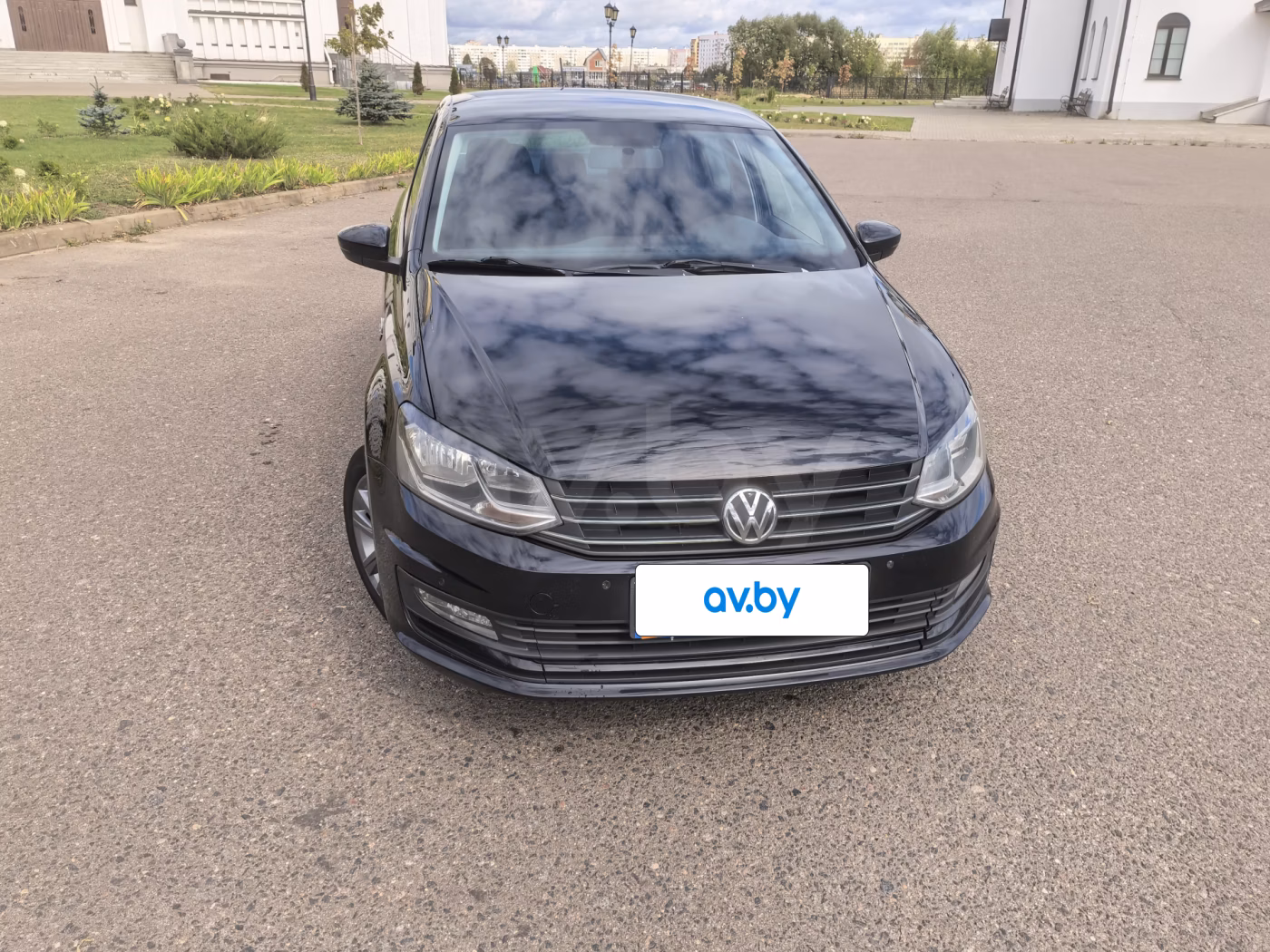 Volkswagen Polo Sedan