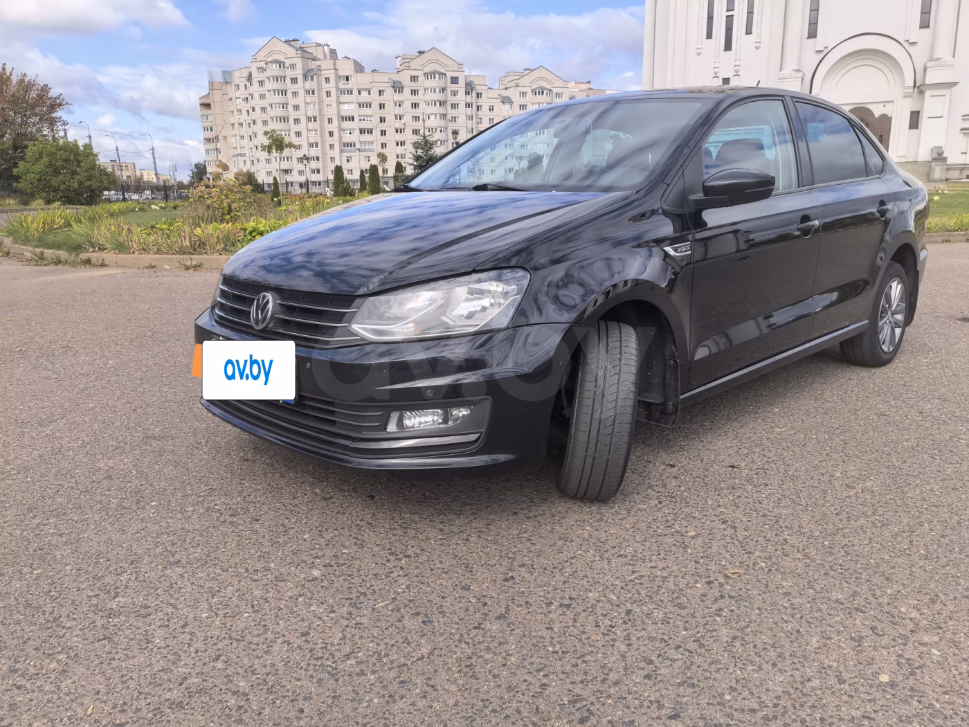 Volkswagen Polo Sedan фото 6