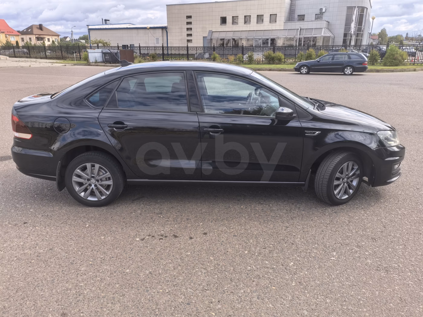 Volkswagen Polo Sedan фото 8