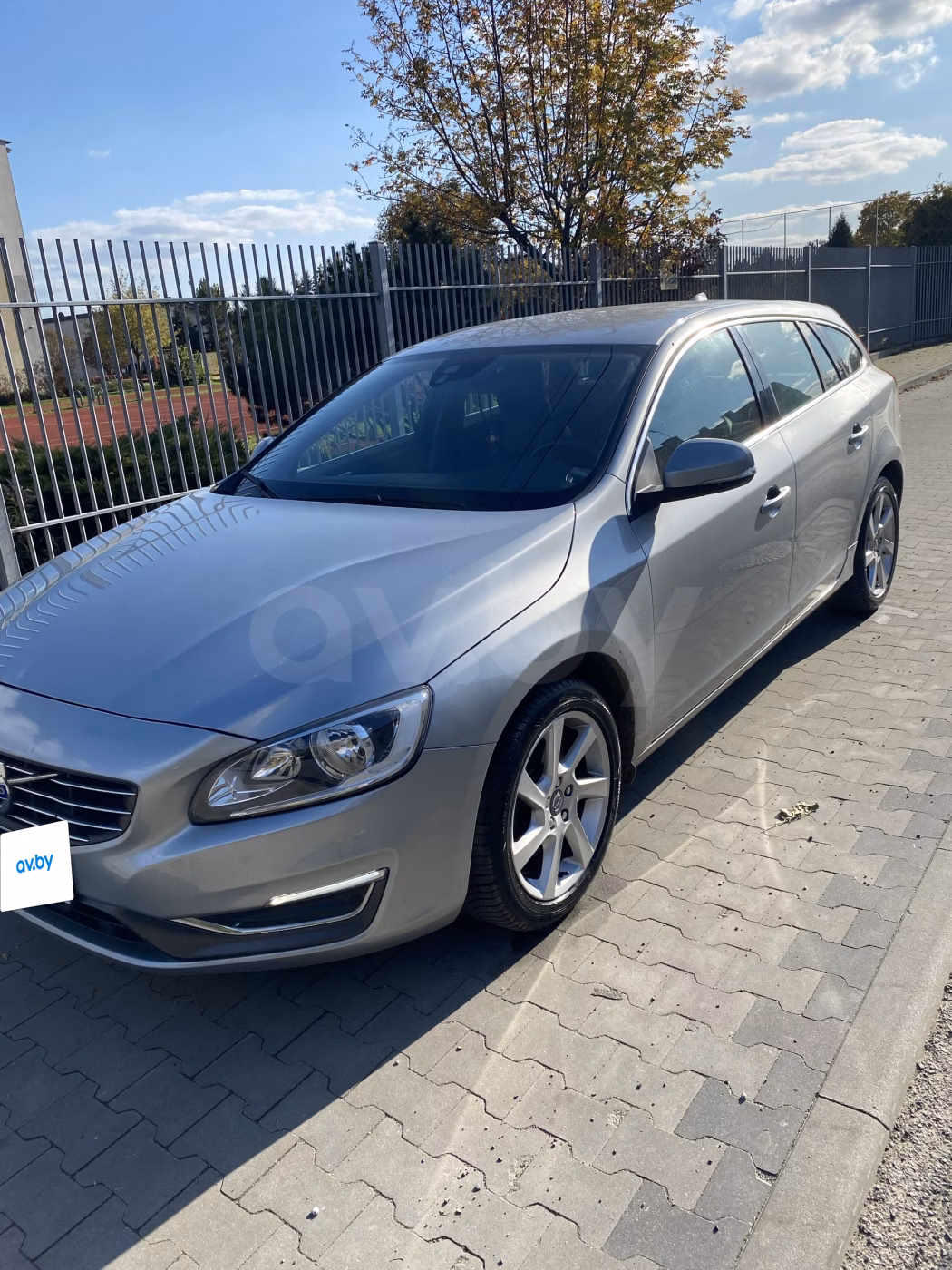 Volvo V60