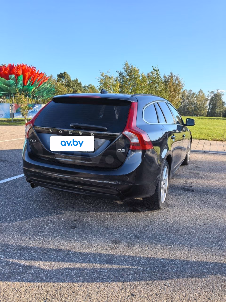 Volvo V60 фото 4