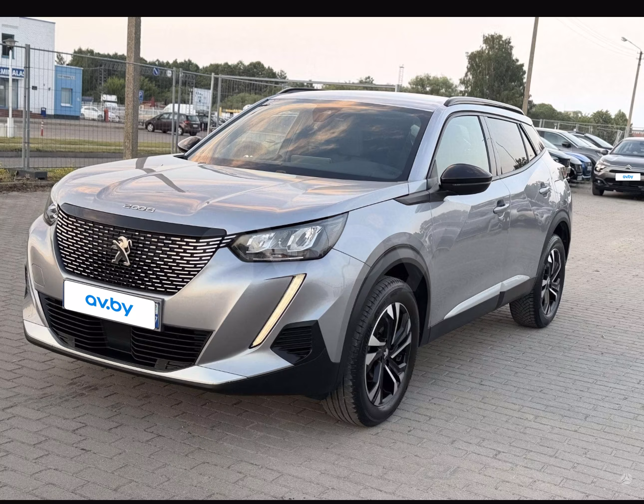 Peugeot 2008 фото 7