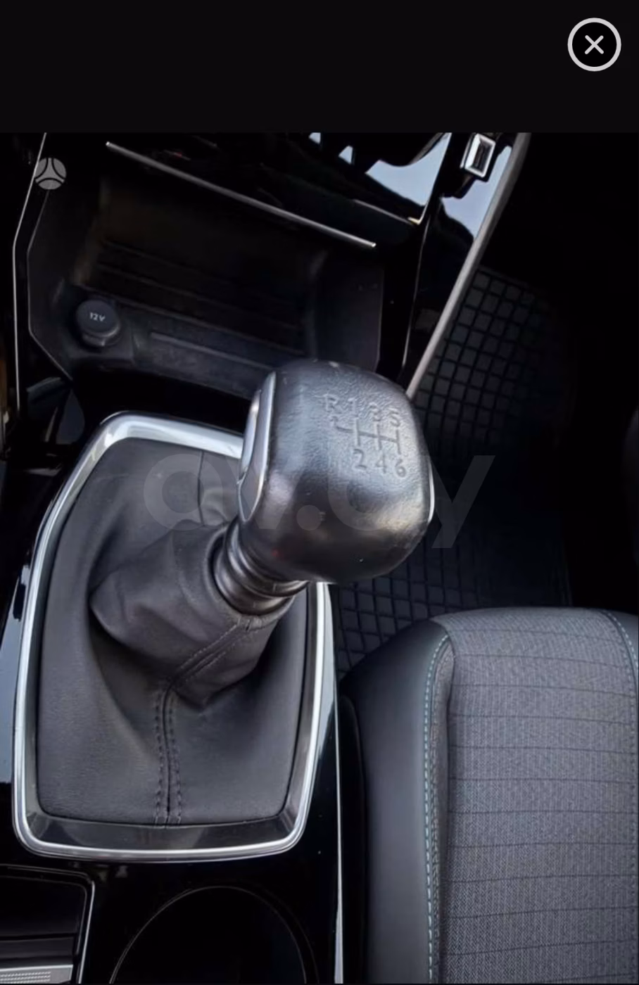Peugeot 2008 фото 15