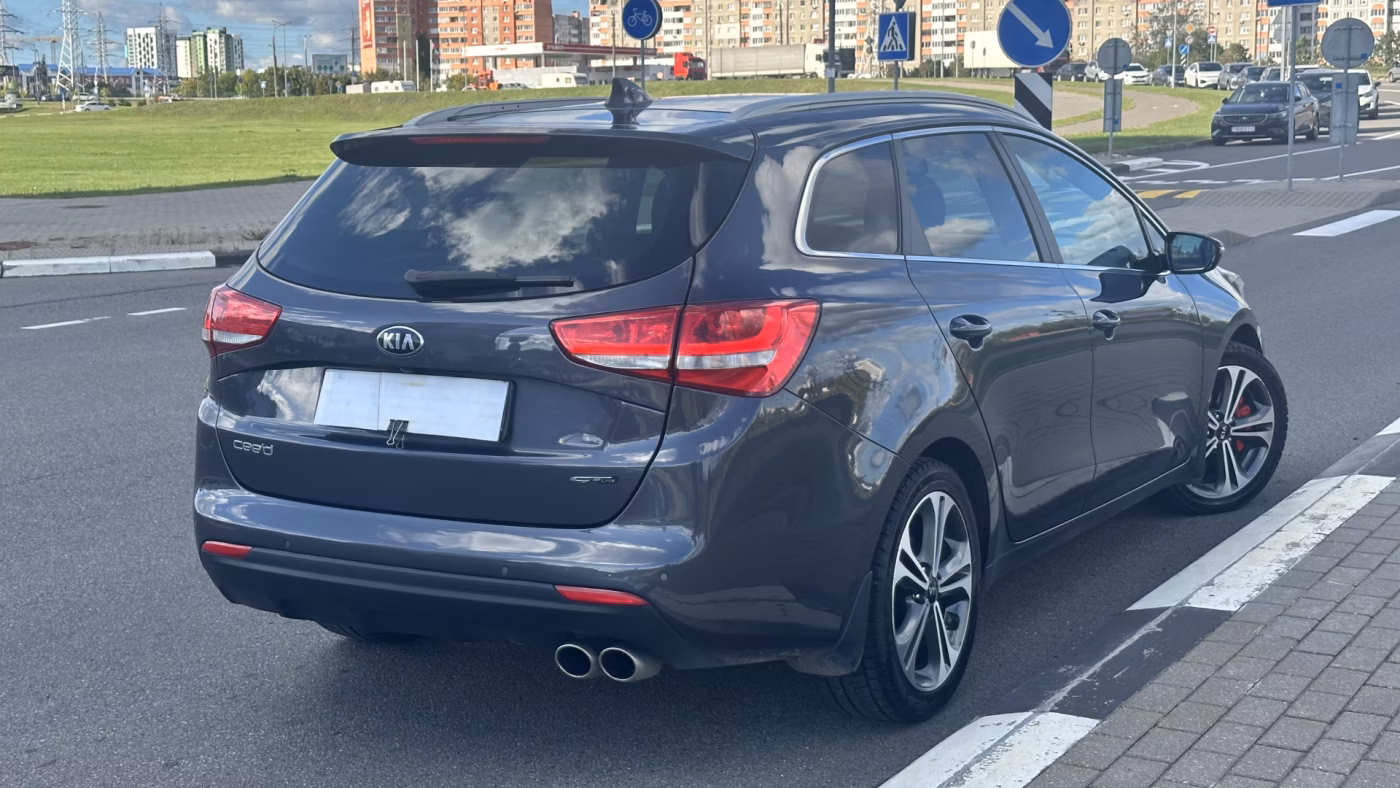 Kia Cee'd фото 14