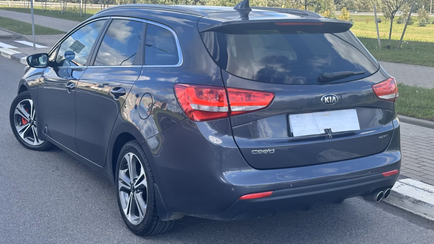 Kia Cee'd фото 10