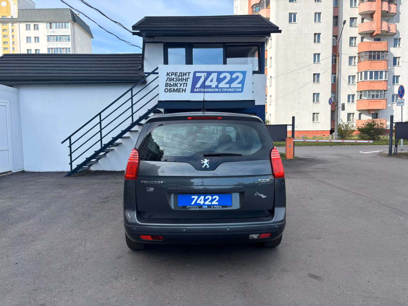 Peugeot 5008 фото 6