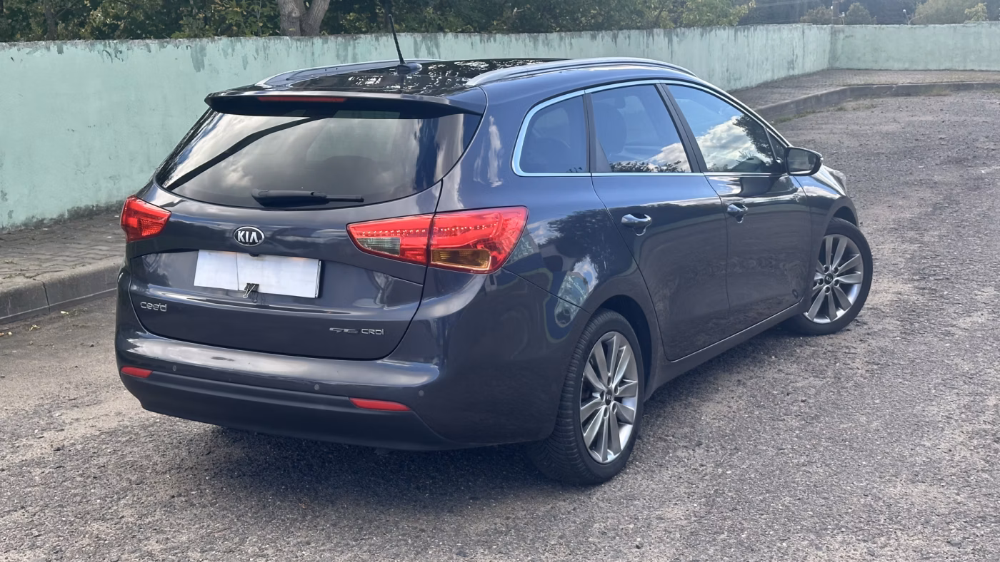 Kia Cee'd фото 14