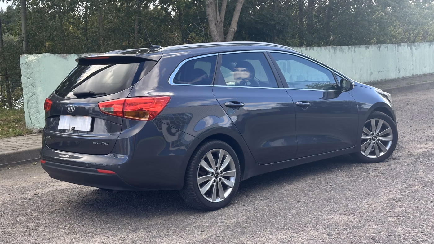 Kia Cee'd фото 15