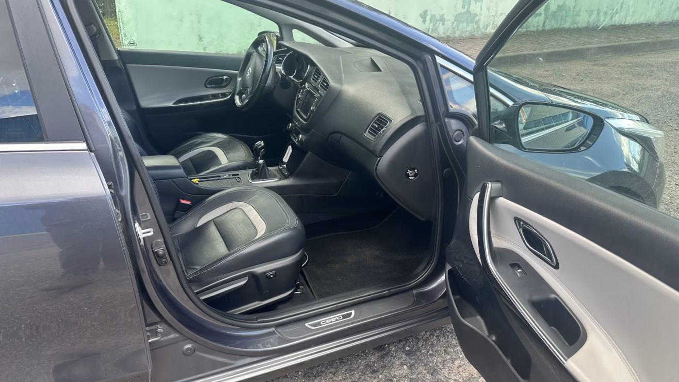 Kia Cee'd фото 18