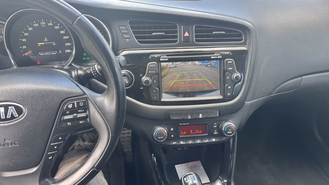 Kia Cee'd фото 24