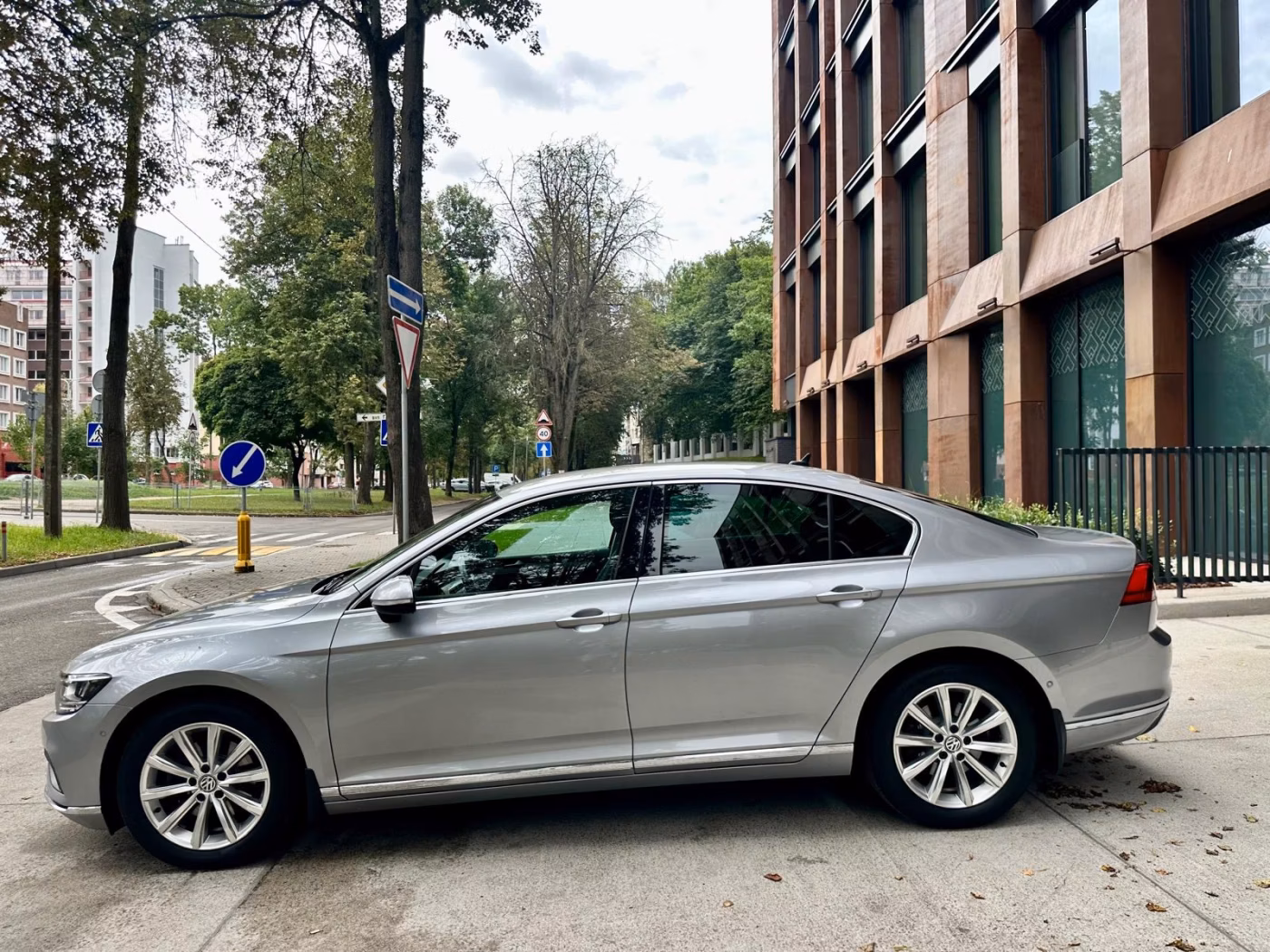 Volkswagen Passat фото 2