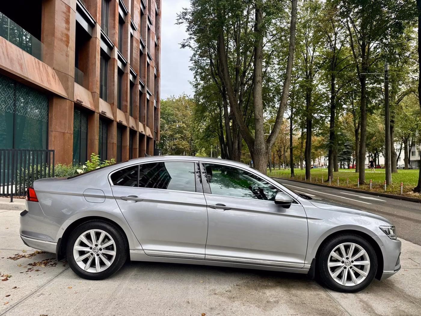 Volkswagen Passat фото 8
