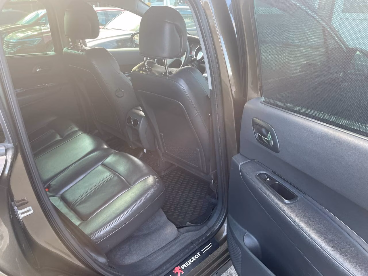 Peugeot 3008 фото 13