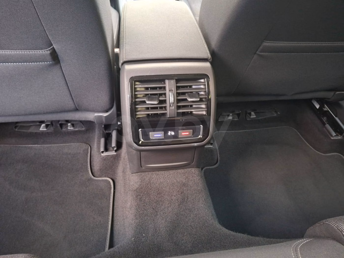 Volkswagen Passat фото 13