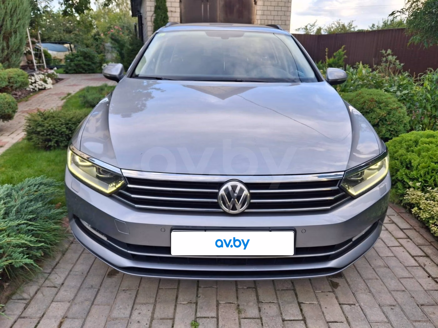 Volkswagen Passat фото 3