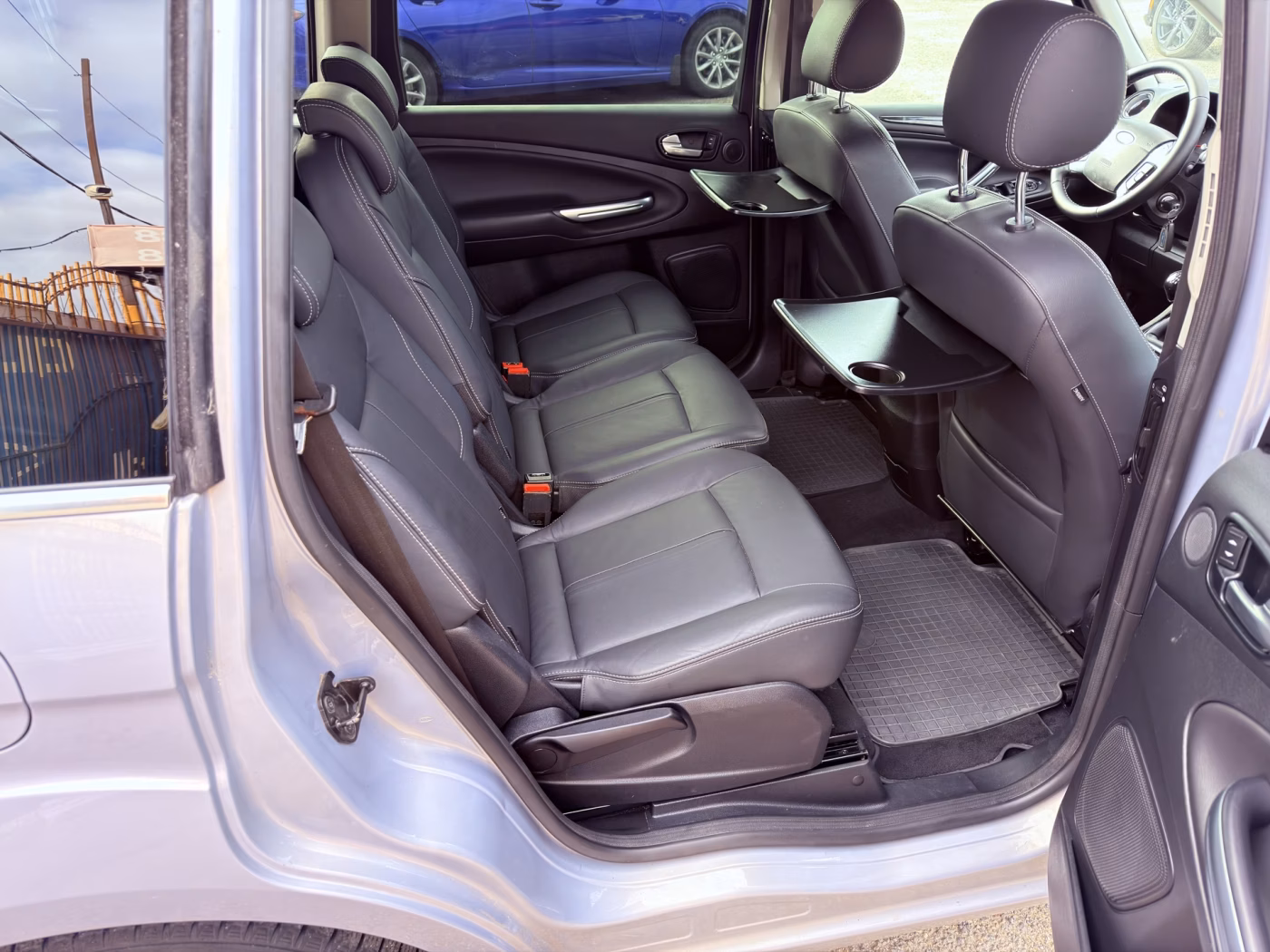 Ford Galaxy фото 12