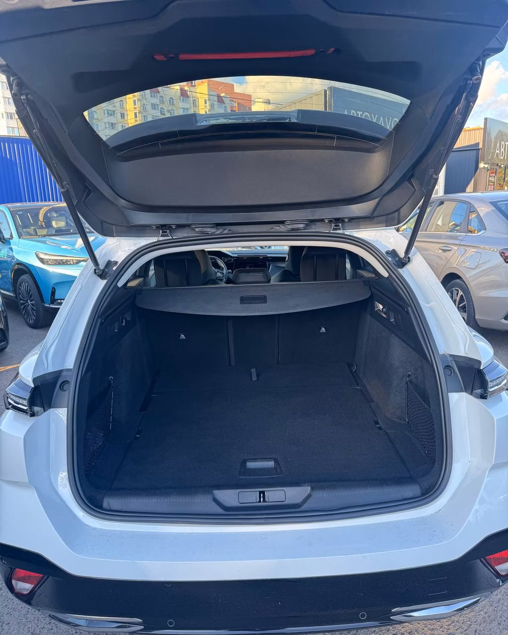 Peugeot 308 фото 12