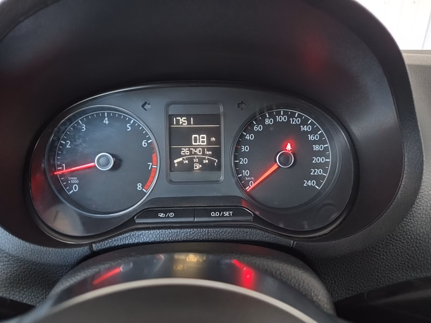 Volkswagen Polo Sedan фото 9