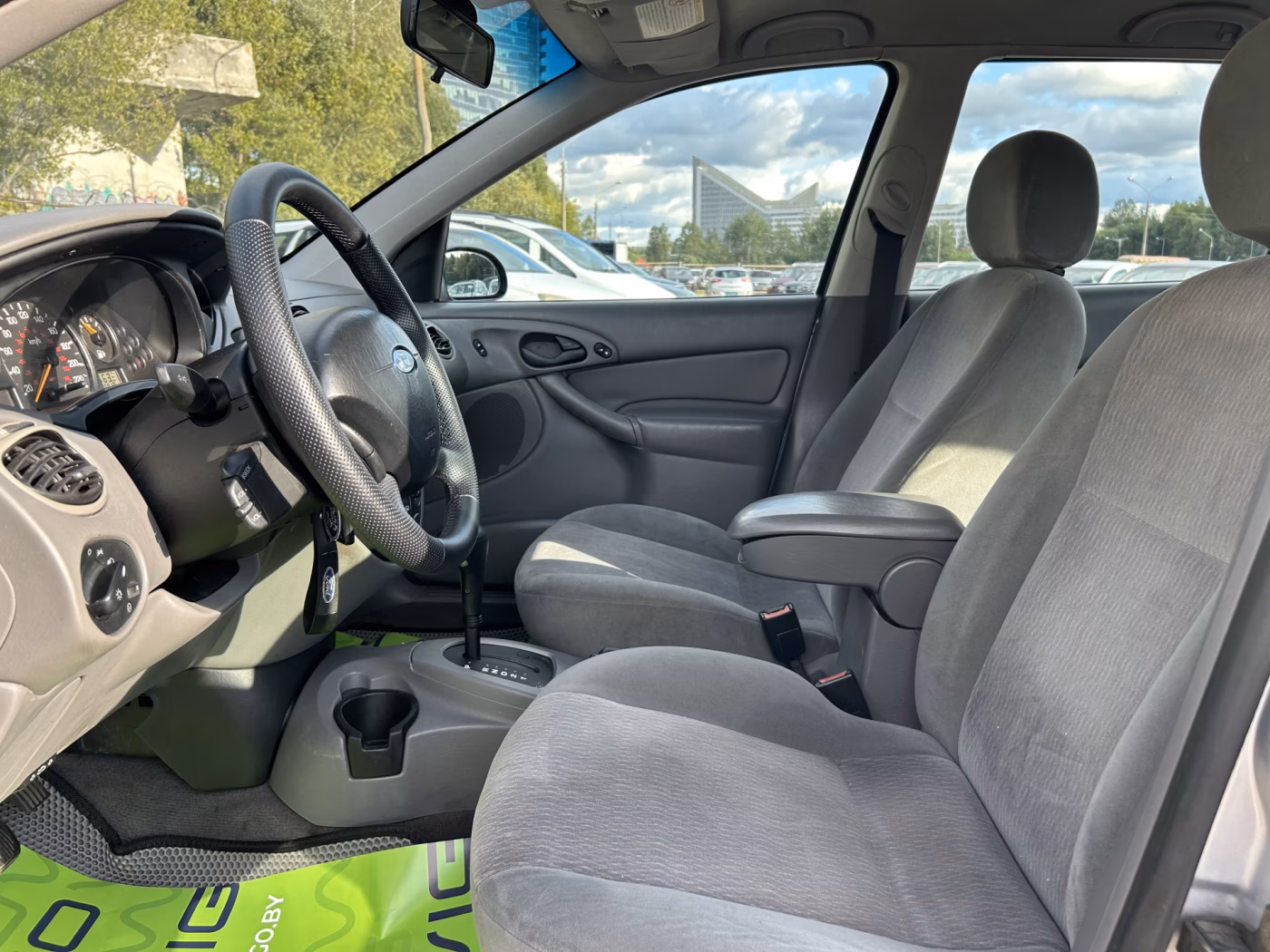 Ford Focus фото 10