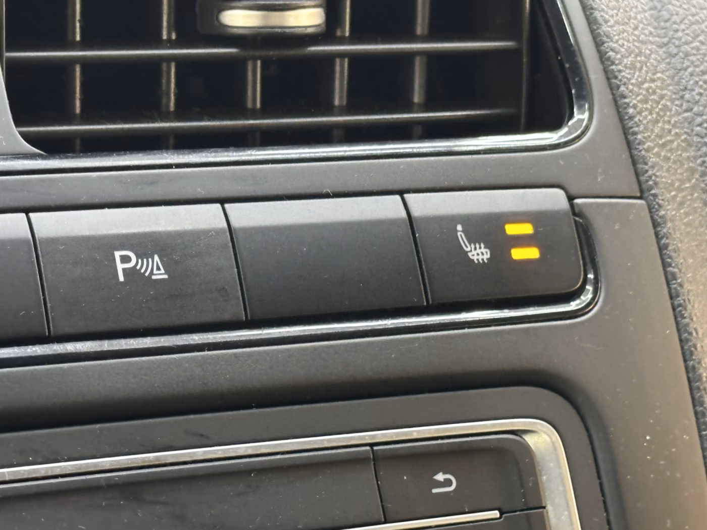 Volkswagen Polo Sedan фото 16