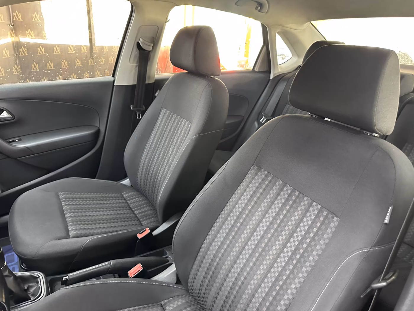 Volkswagen Polo Sedan фото 21