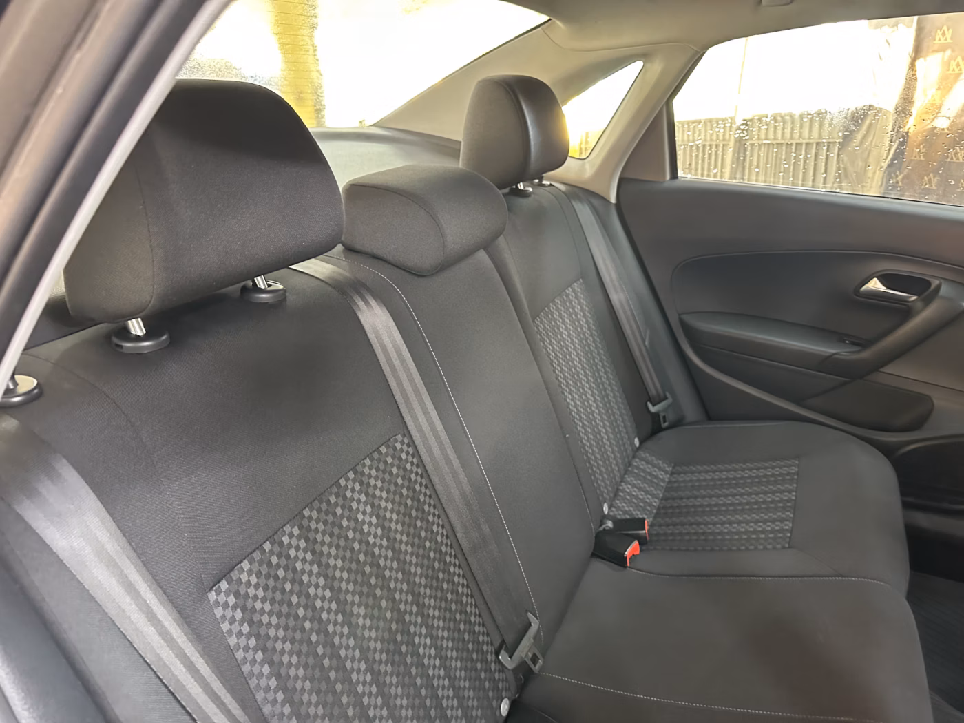 Volkswagen Polo Sedan фото 24