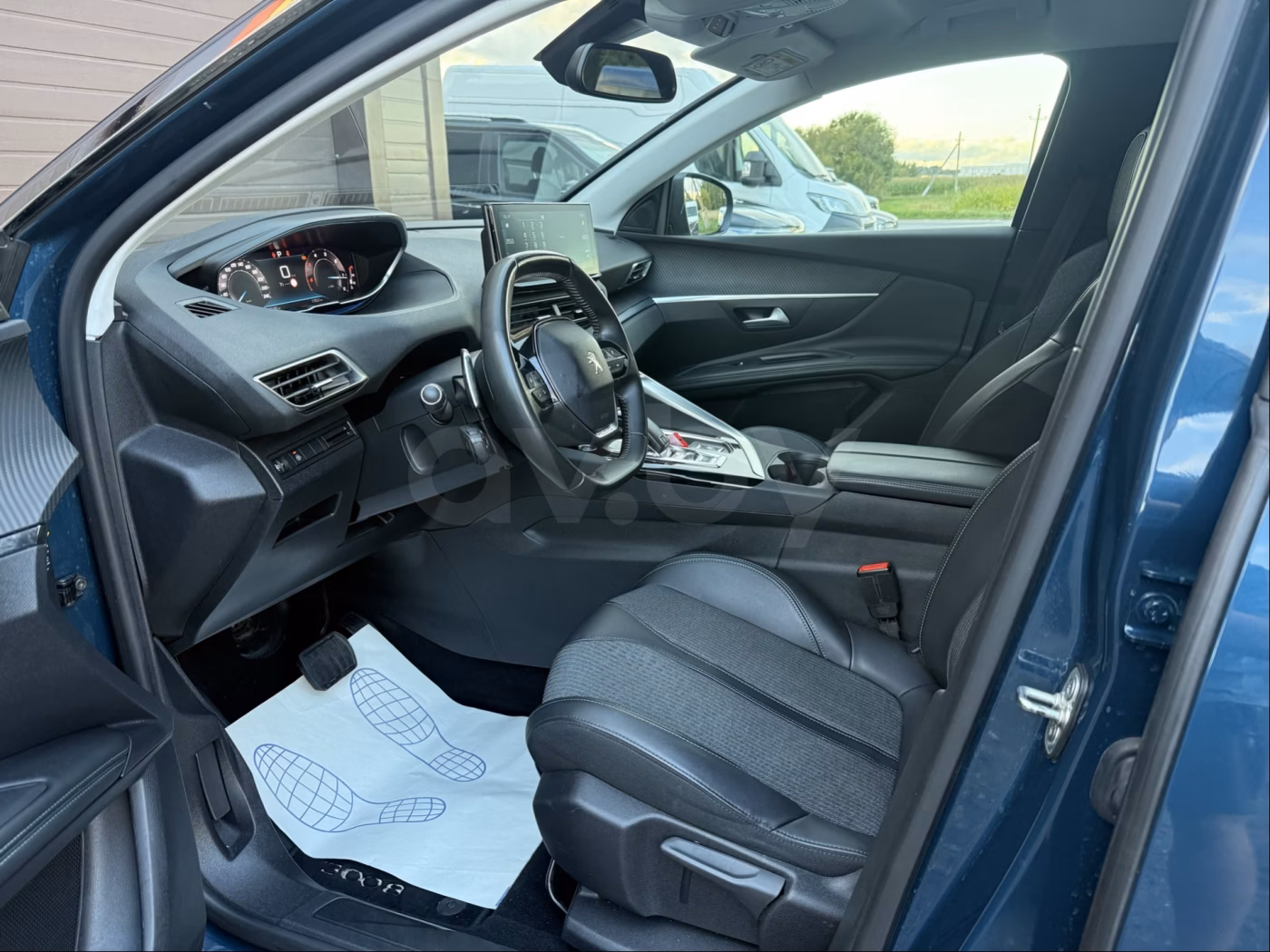 Peugeot 3008 фото 9