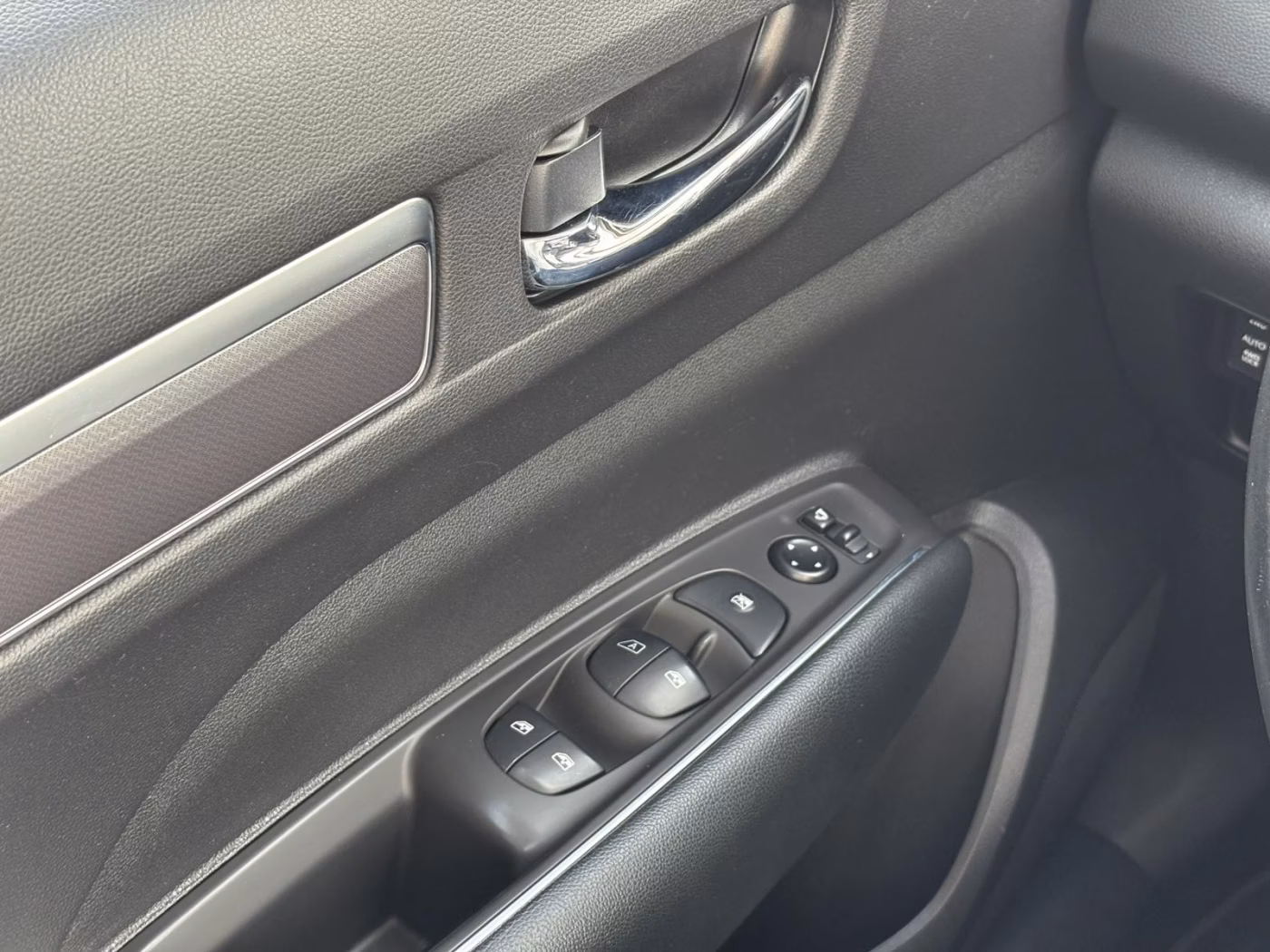 Renault Koleos фото 16