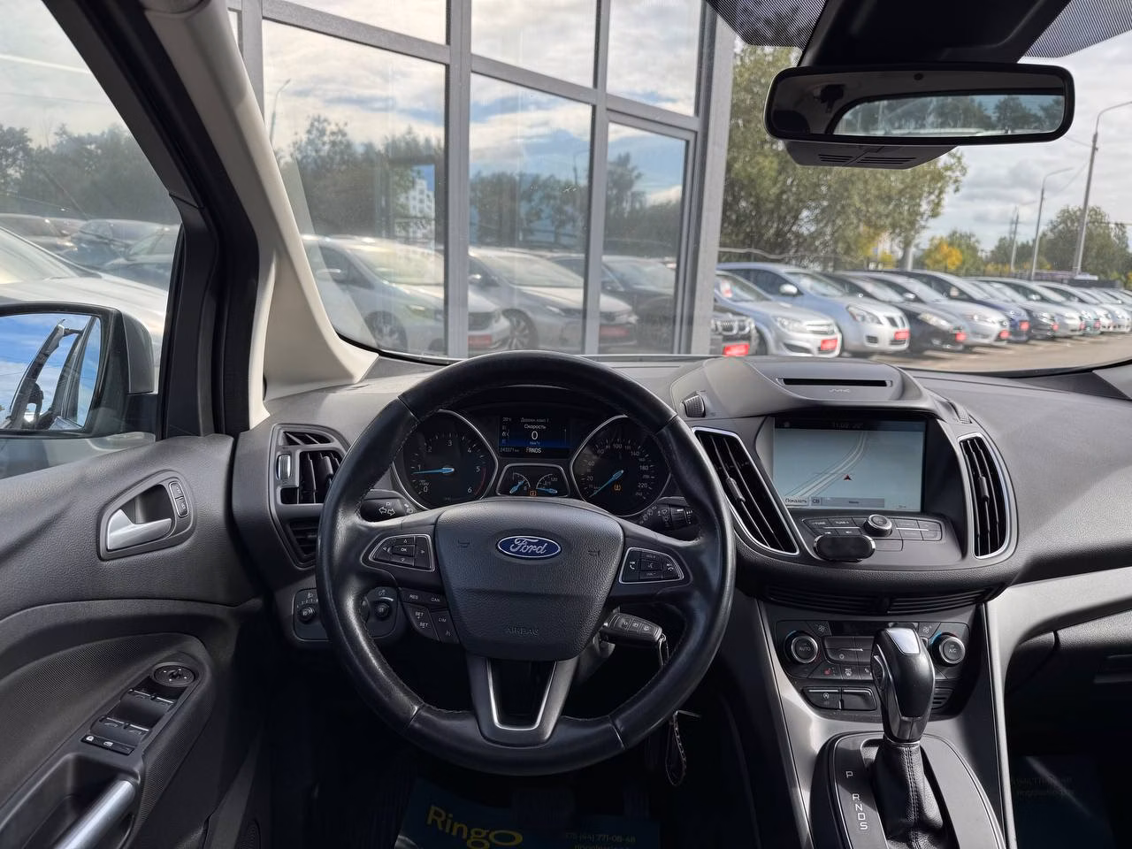 Ford Grand C-Max фото 10