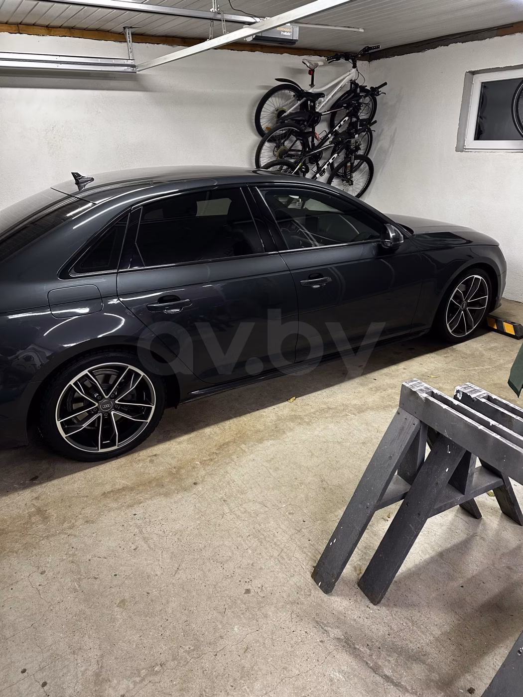 Audi A4 фото 3