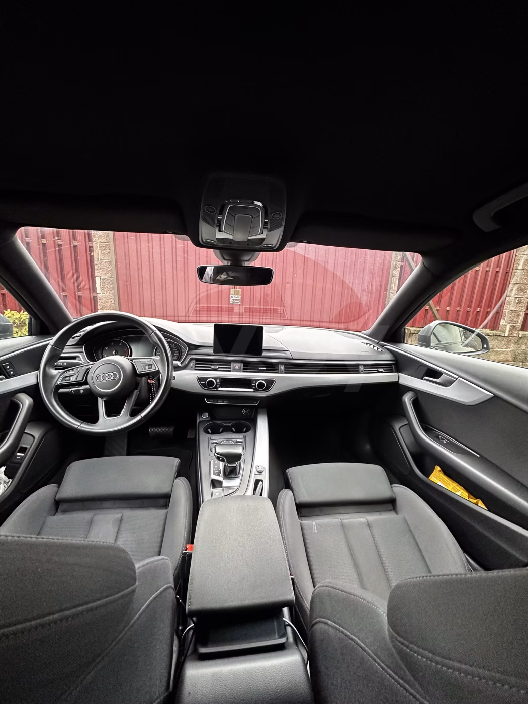 Audi A4 фото 4