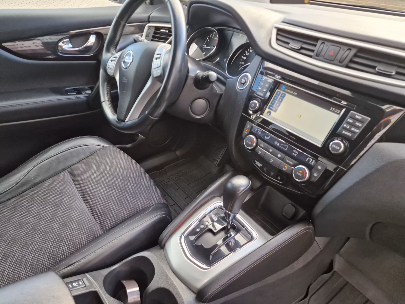 Nissan Qashqai фото 9