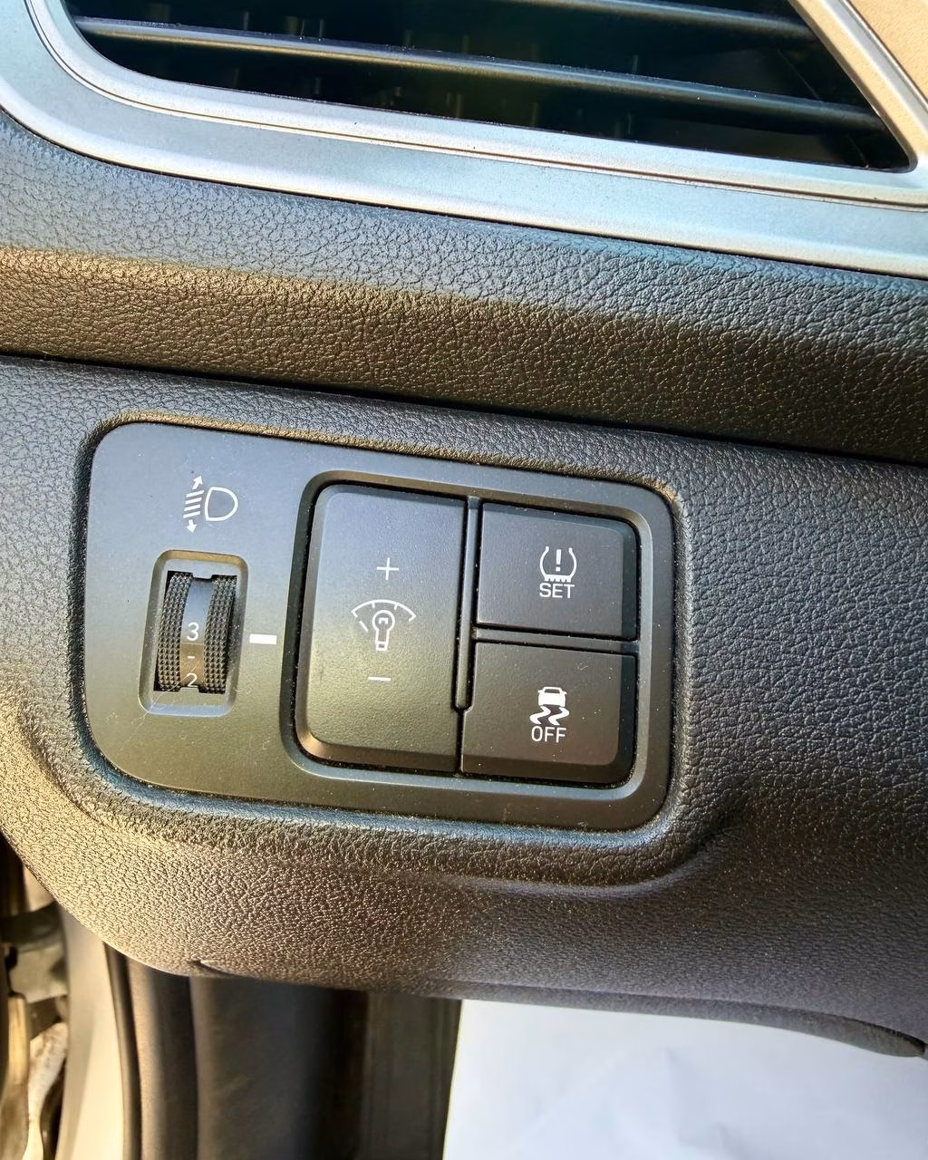 Hyundai Accent фото 17