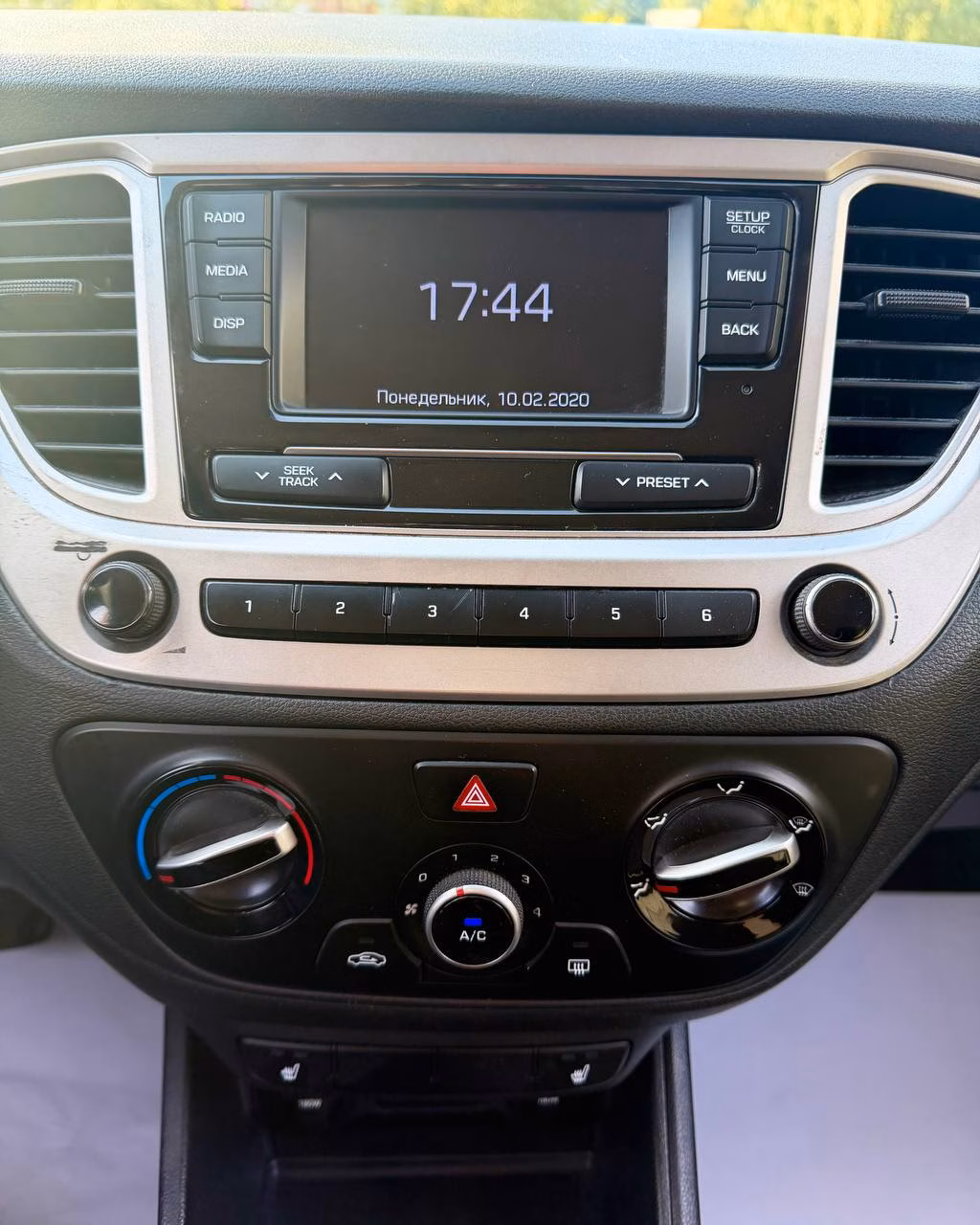 Hyundai Accent фото 18