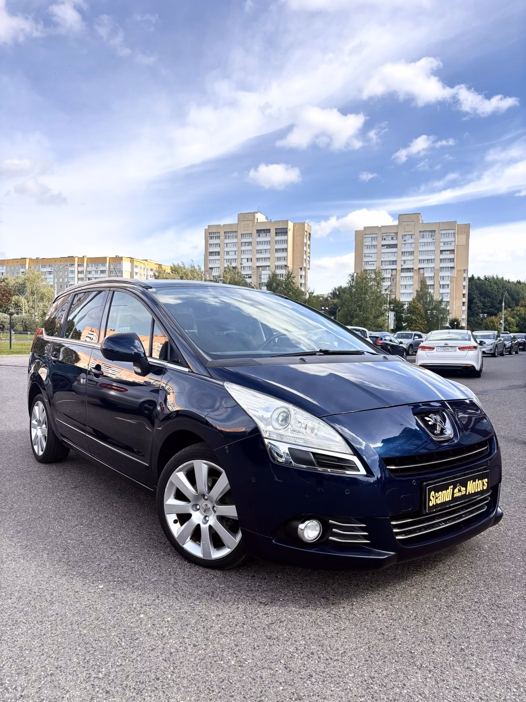 Peugeot 5008