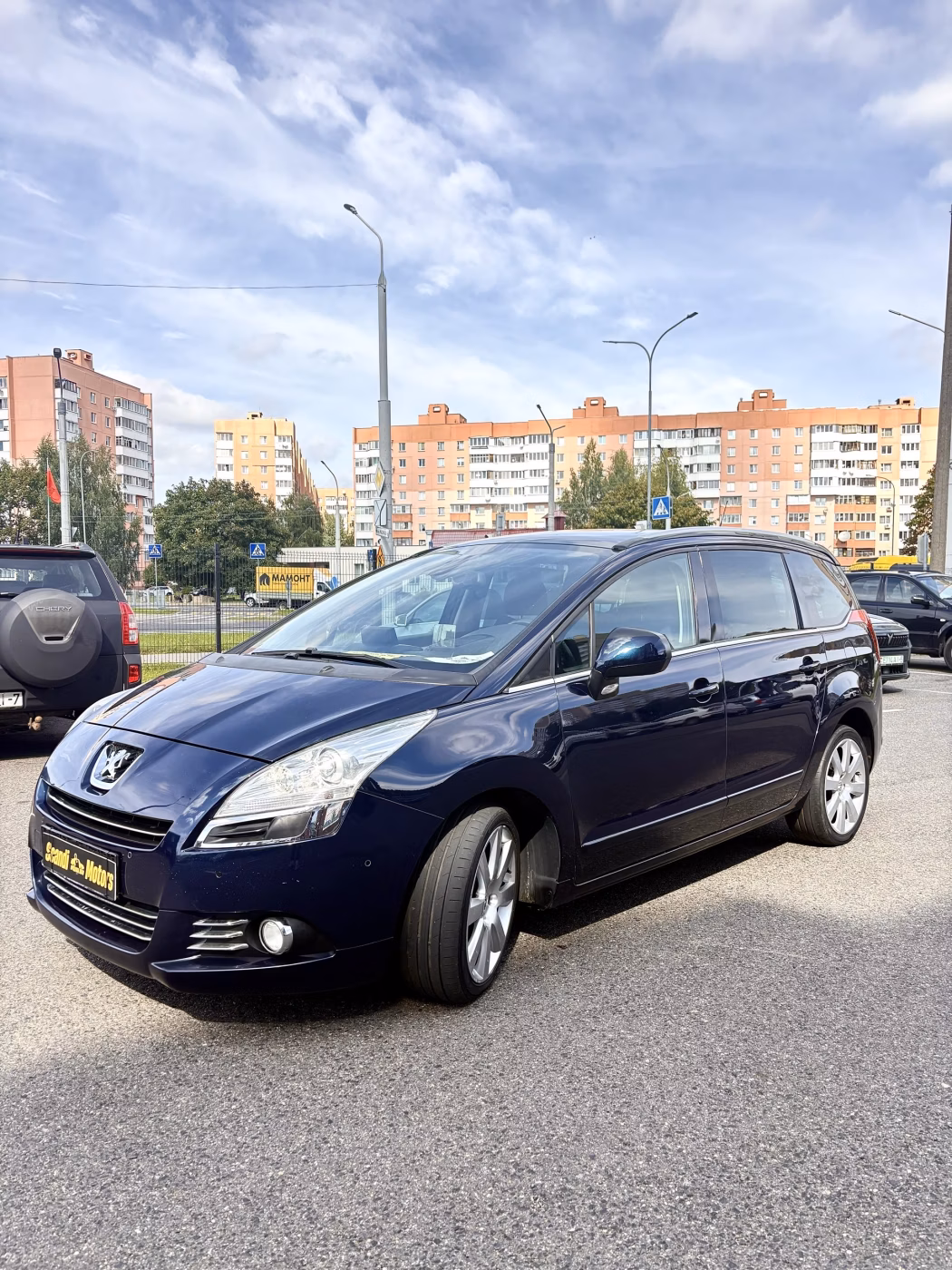 Peugeot 5008 фото 3