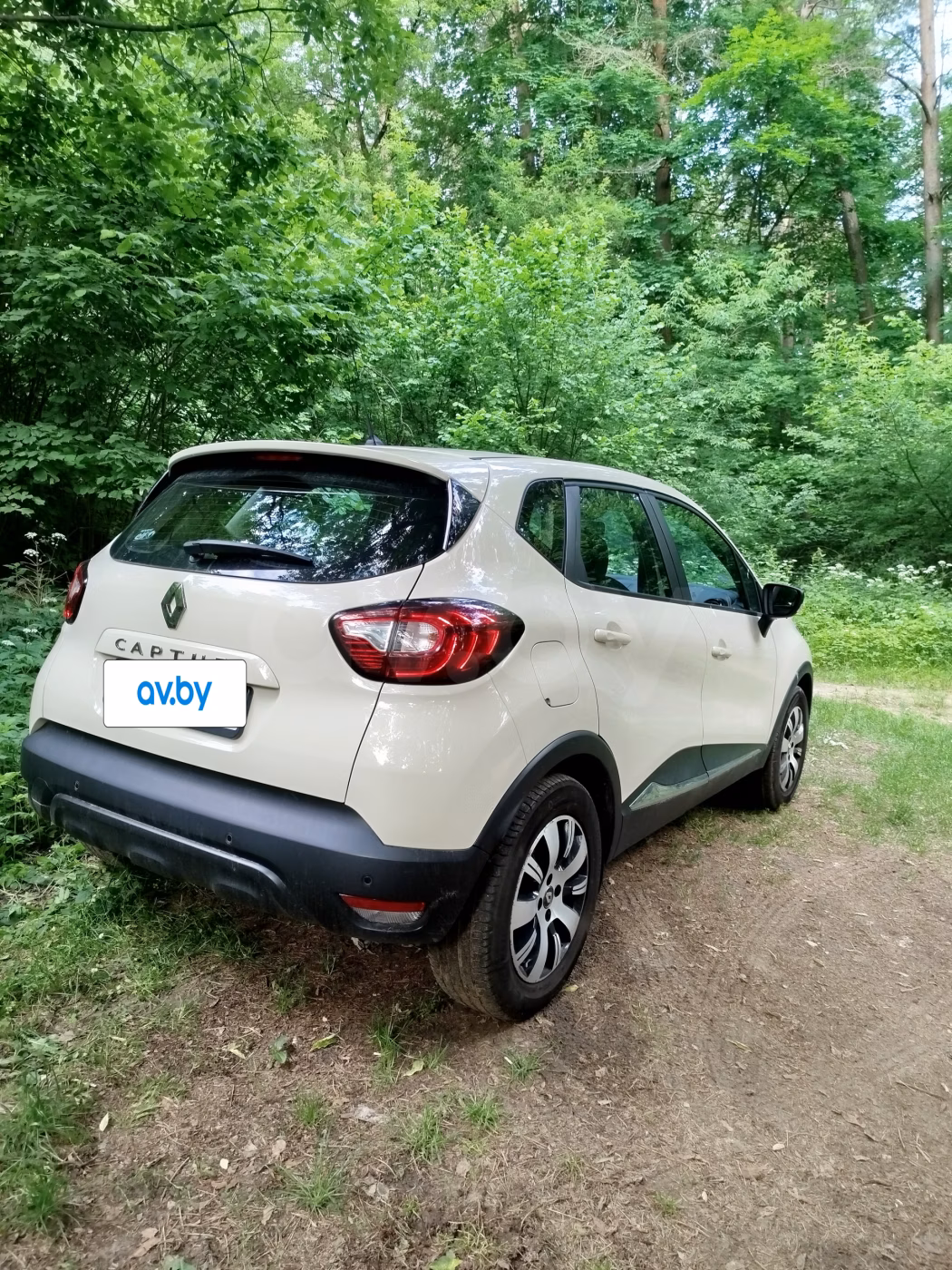 Renault Captur фото 5