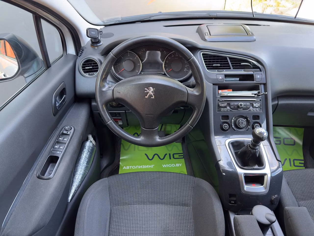 Peugeot 5008 фото 13
