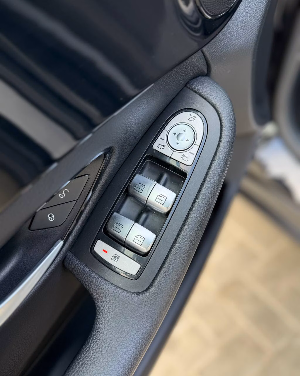 Mercedes-Benz C-Класс фото 14