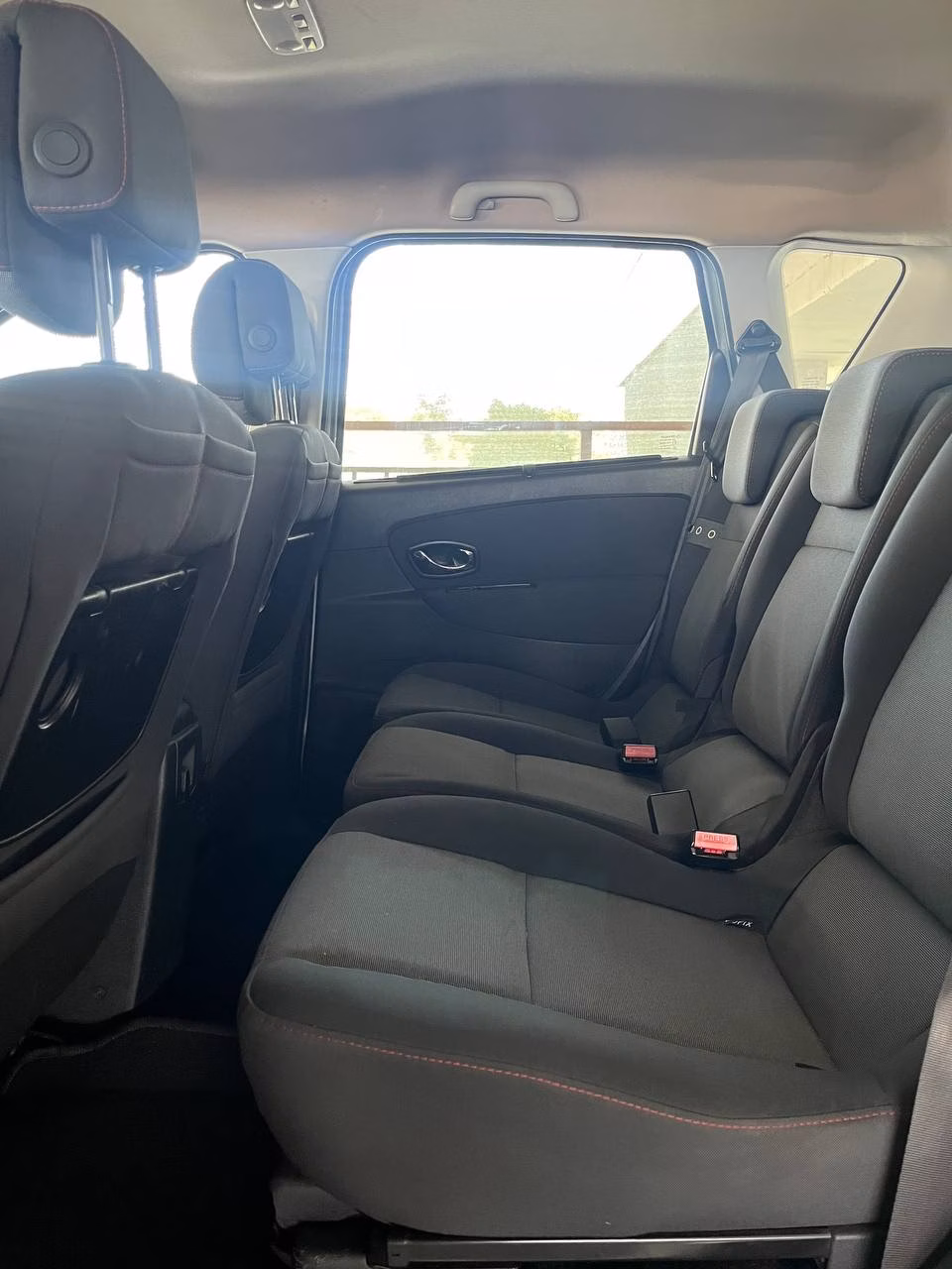 Renault Scenic фото 15
