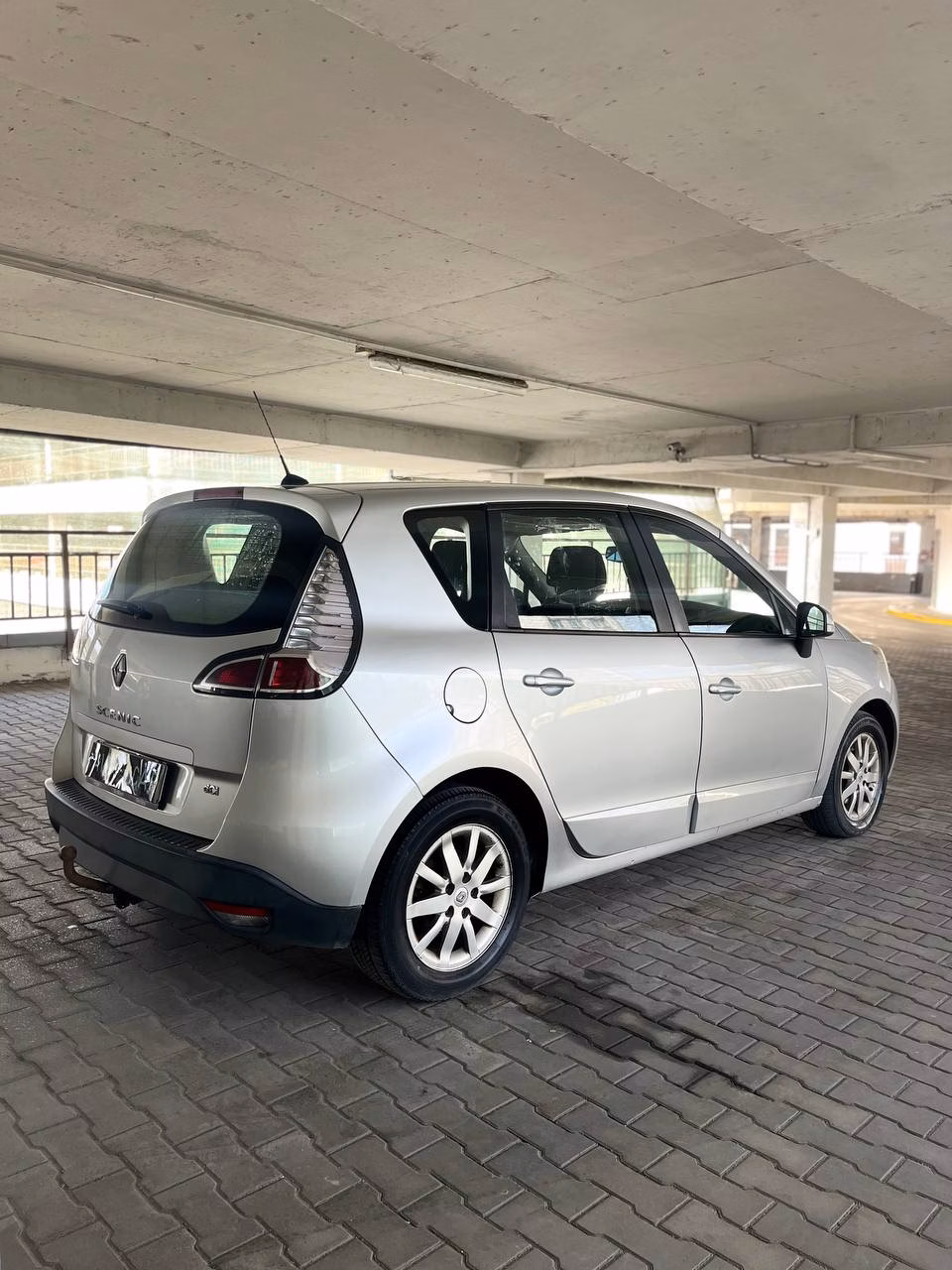 Renault Scenic фото 7