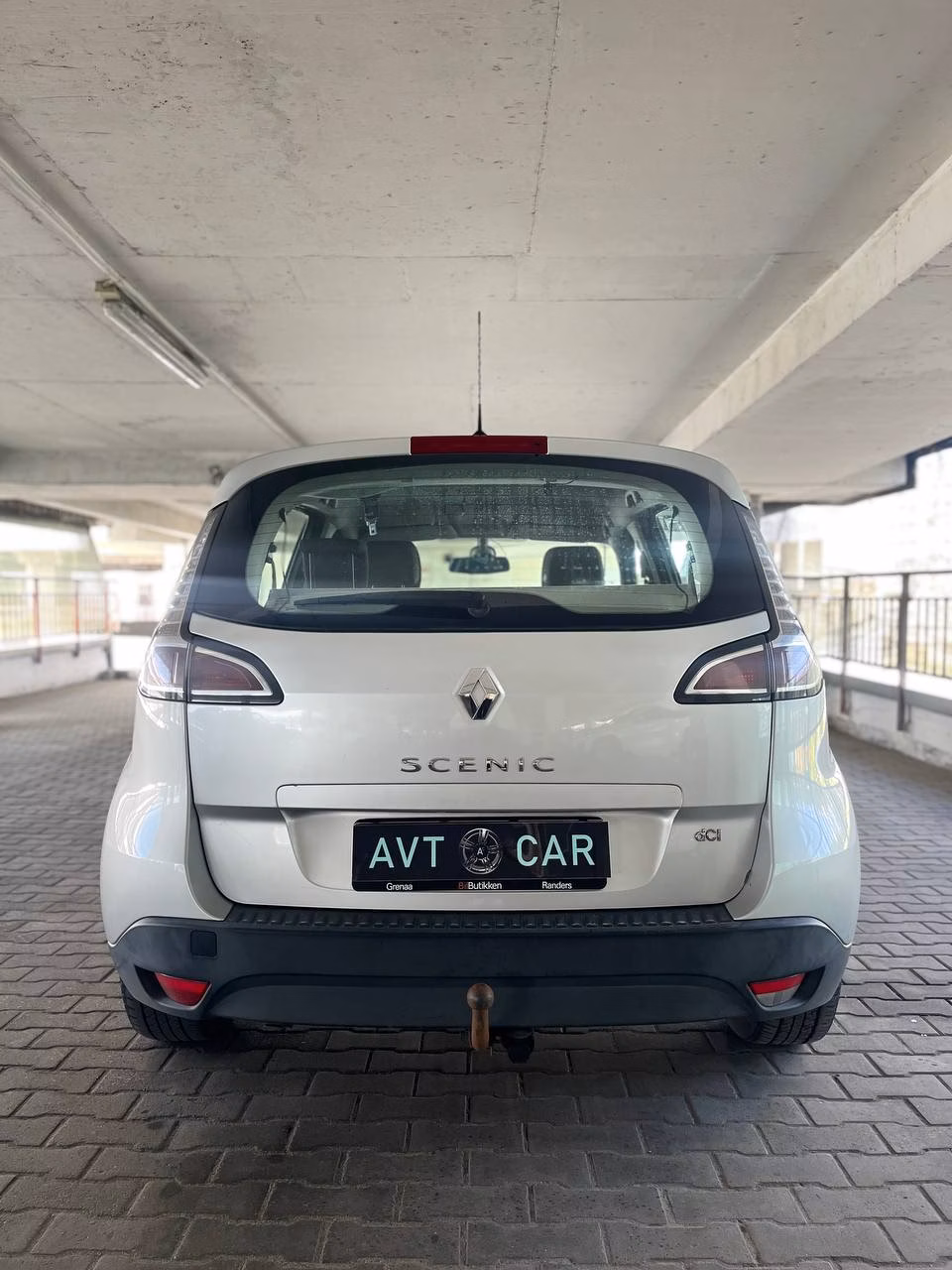 Renault Scenic фото 6